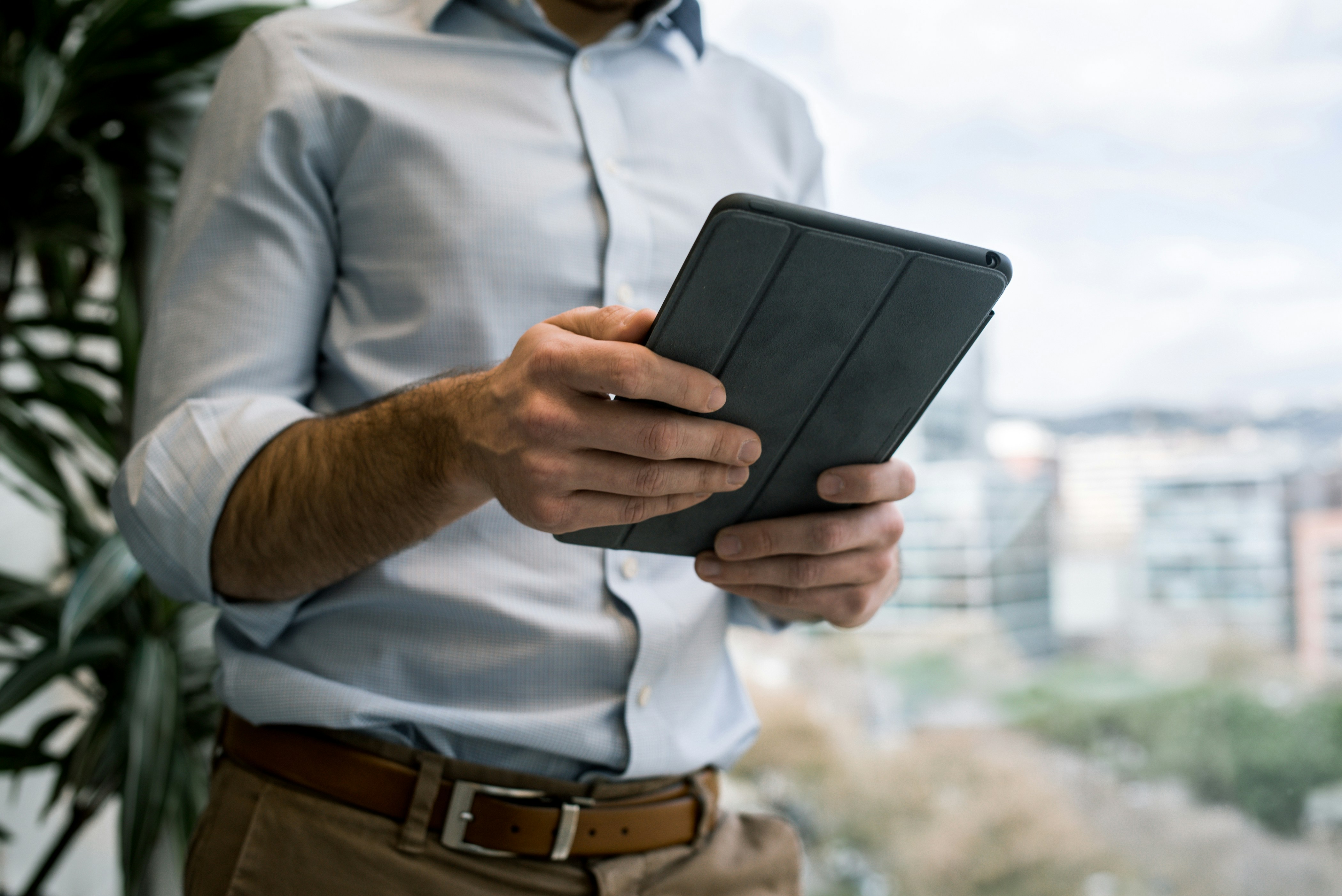 Cash in Your Clunky iPad! Tech Reboot's Got Your Back!
